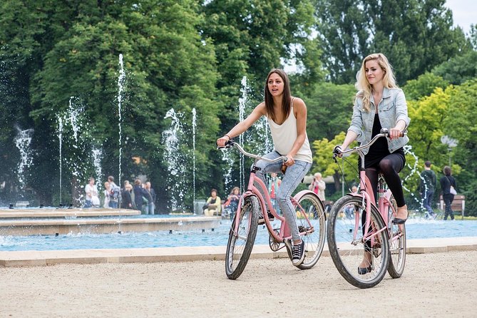 1-Day Bike Rental in Budapest - Choosing between the 21-speed Gepida bicycles
