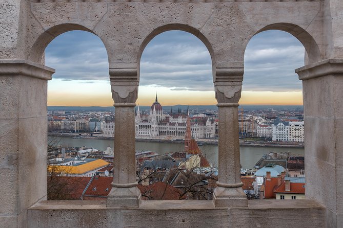 4 hours long private walking tour in Budapest - Four hours from Széchenyi Baths to Buda Castle views