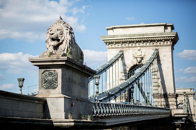 5 Hours Private Budapest First Class Tour with Parliament option - Central Market Hall and the old bridge