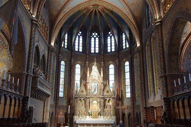 All day city tour in Budapest - Buda Castle and the hilltop views