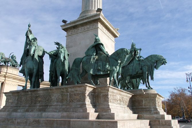 Best Historical Sights of Budapest Tour - Heroes’ Square and the story of Hungary