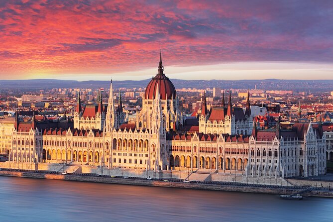 Best of Budapest Tour - Heroes’ Square and City Park