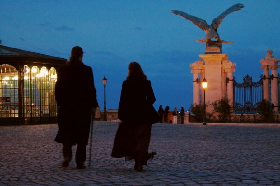 BloodThirsty Hungary: Walking tour & Dark Historical Stories - Sándor Palace and the Funicular overlook