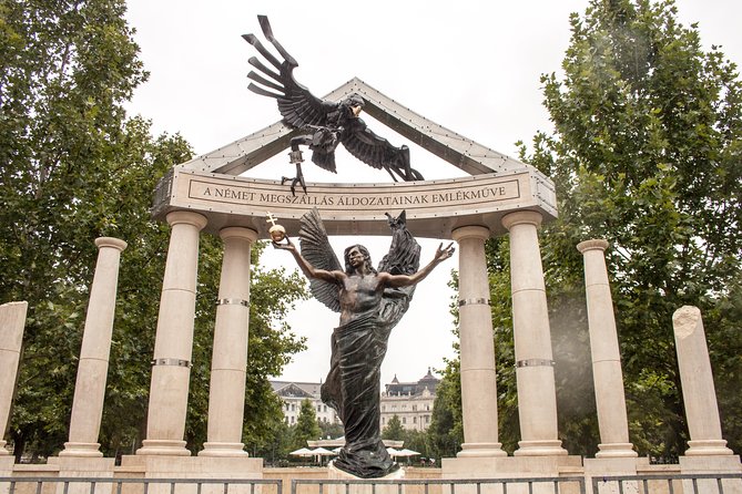 Born Under The Red Star - The History of Communism in Hungary - Private Tour - Parliament: finish beside the symbol of modern Hungary