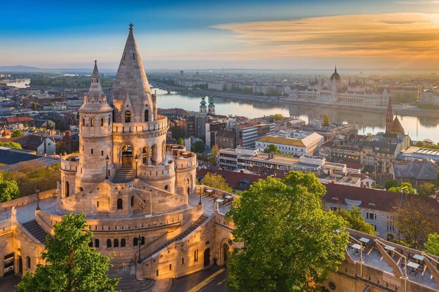 Buda Castle District and Matthias Church Private Tour - Key points to know before booking