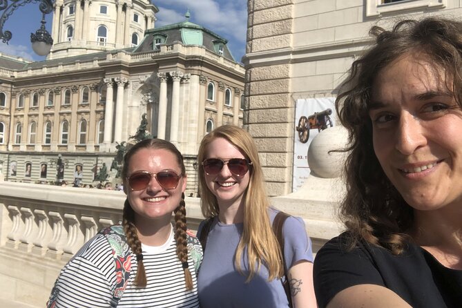 Buda Castle Private Walking Tour: A Kingdom of Many Nations - Sándor Palace and modern Hungarian power