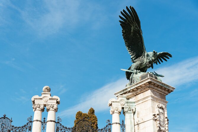Buda Castle's Secrets with a Historian - National Archives and the marks of war