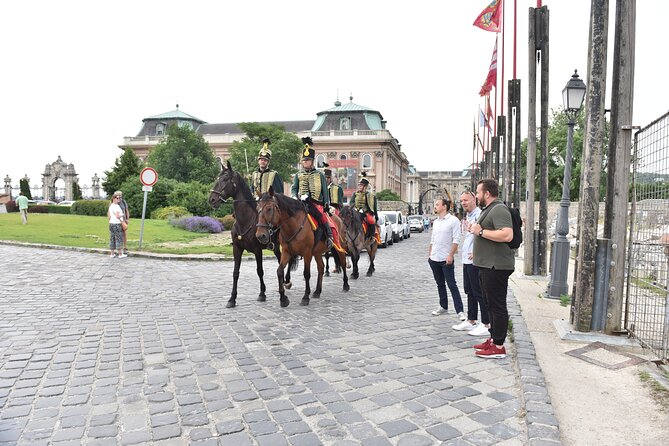 Buda Castle Walking Tour with Matthias church entry, Cake&Coffee - Starting at Clark Ádám tér at 2pm