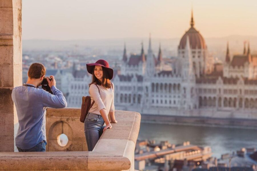 Budapest: 3-Hour Grand City Tour and Castle Walk - Starting near the city center