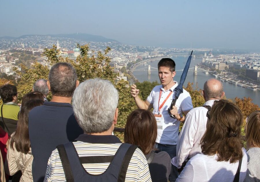 Budapest: 3-Hour Trabant Sightseeing Tour - Optional airport transfer by Trabant