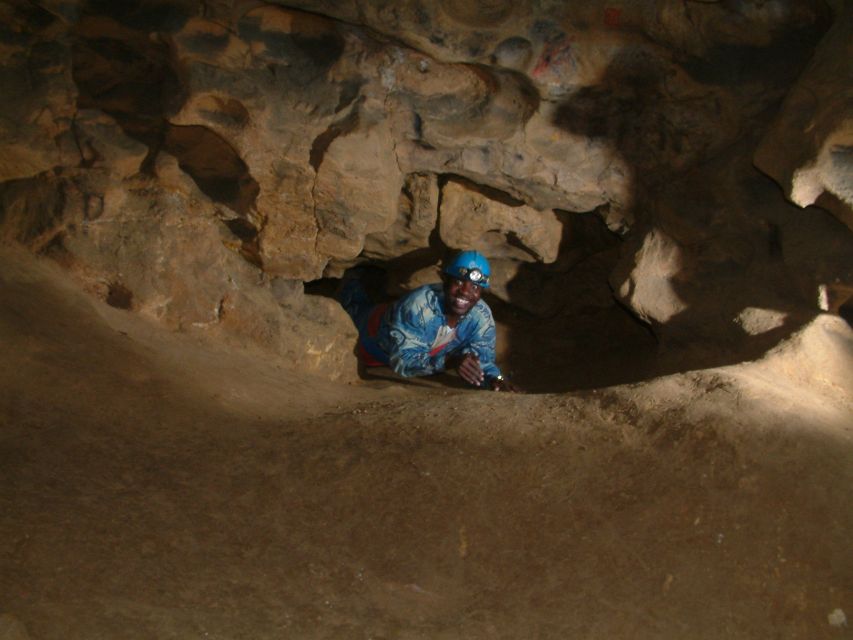 Budapest: Adventure Caving Tour with Guide - What to bring and what to leave behind