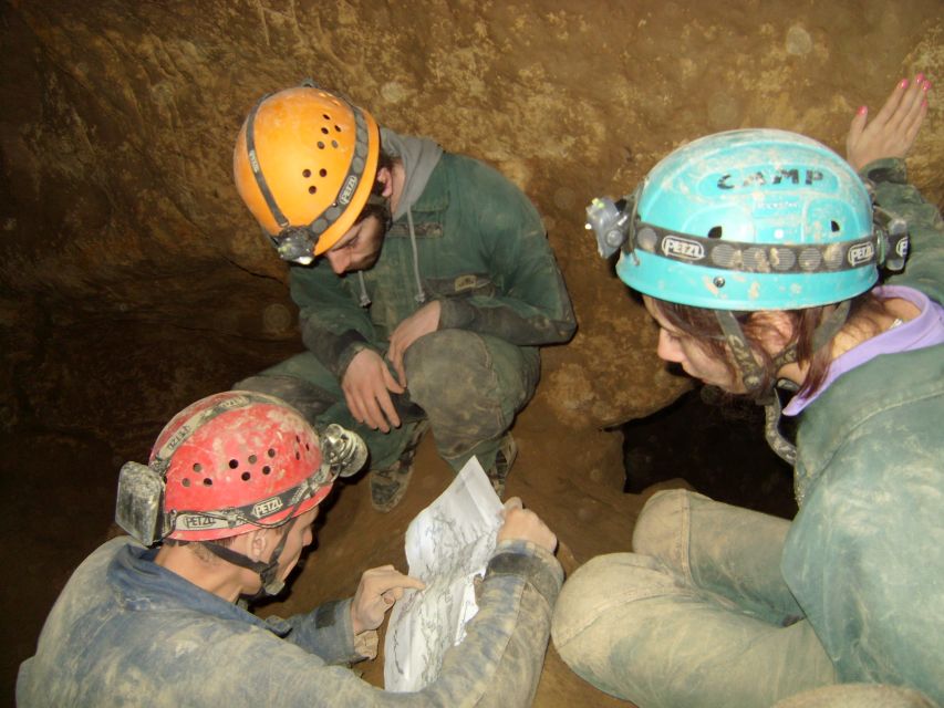 Budapest: Adventure Caving Tour with Guide - Who should book this Budapest caving tour?