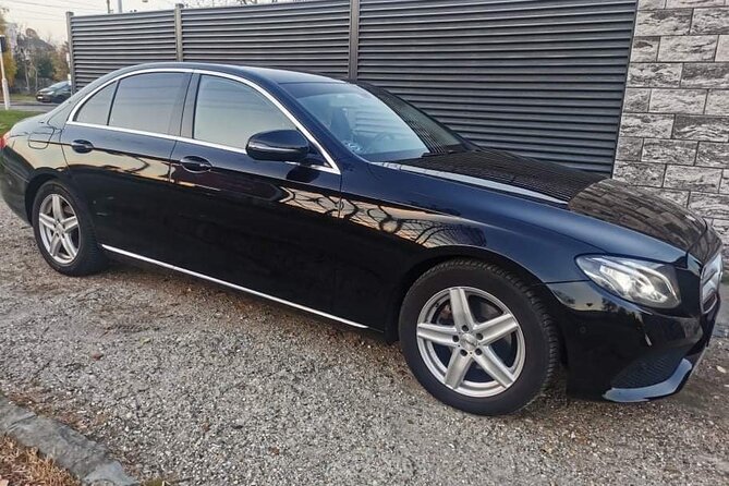 Budapest Airport transfer - The vehicle, comfort, and personal service