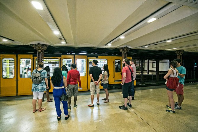 Budapest All in One Small Group Walking Tour with Strudel Stop - Parliament views and the Danube Promenade