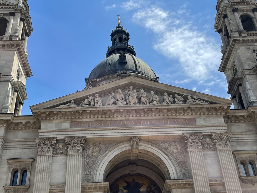 Budapest: Assist the Authorities Outdoor Escape Room Game - St Stephen’s Basilica and the value of the setting