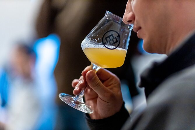 Budapest Beer Experience: 2-Hour Guided Craft Beer Tasting - Five beers, each poured at 0.1 liter
