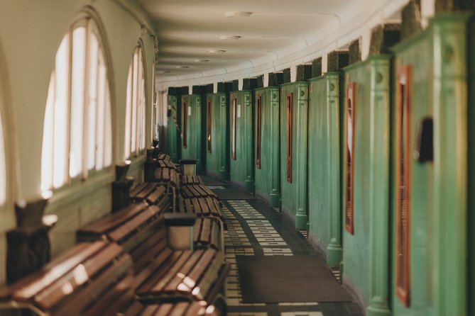 Budapest BeerSpa with Unlimited Beer and Optional Széchenyi Bath - The 45-minute beer bath at Széchenyi