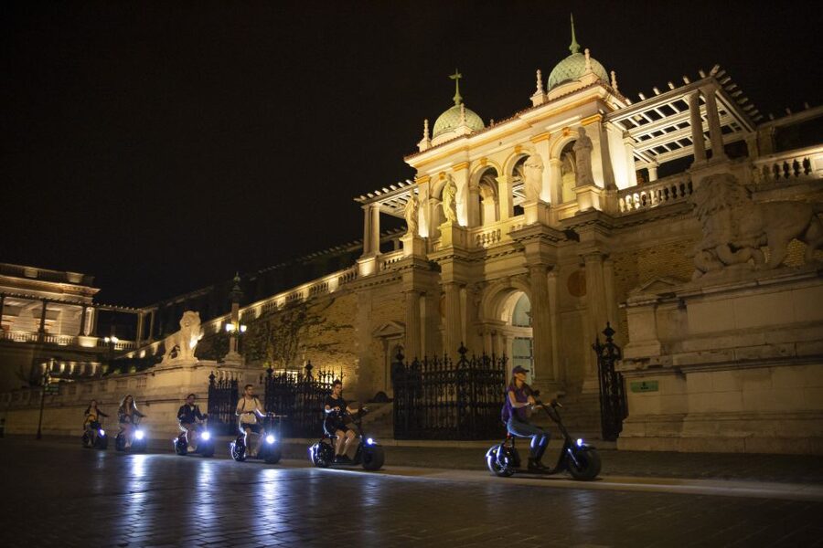 Budapest: Buda Castle E-Scooter Evening Tour - What the guides add to the evening