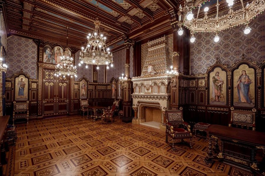 Budapest: Buda Castle Walk with Saint Stephen's Hall - Why Saint Stephen’s Hall gives this walk a purpose