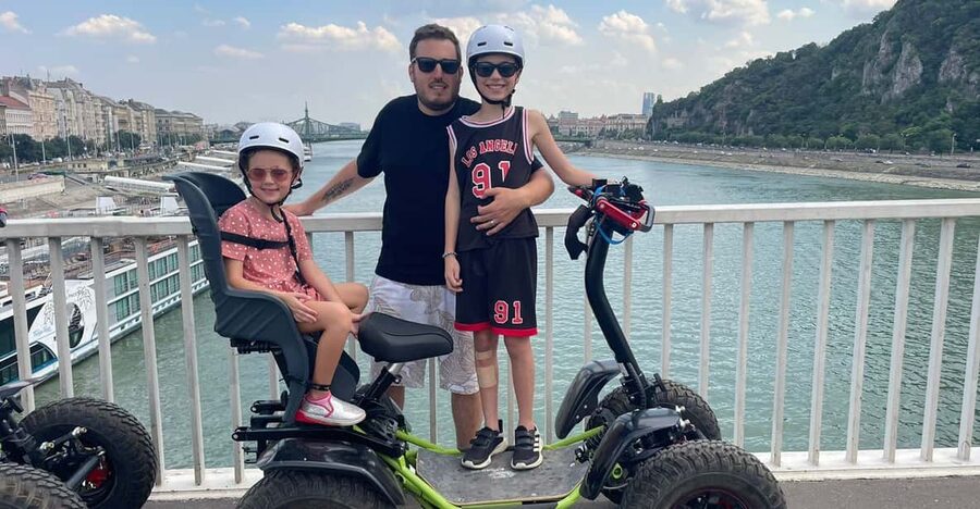 Budapest: Buda Highlights Guided Tour on Electric EZRaider - Crossing the Danube on Freedom Bridge