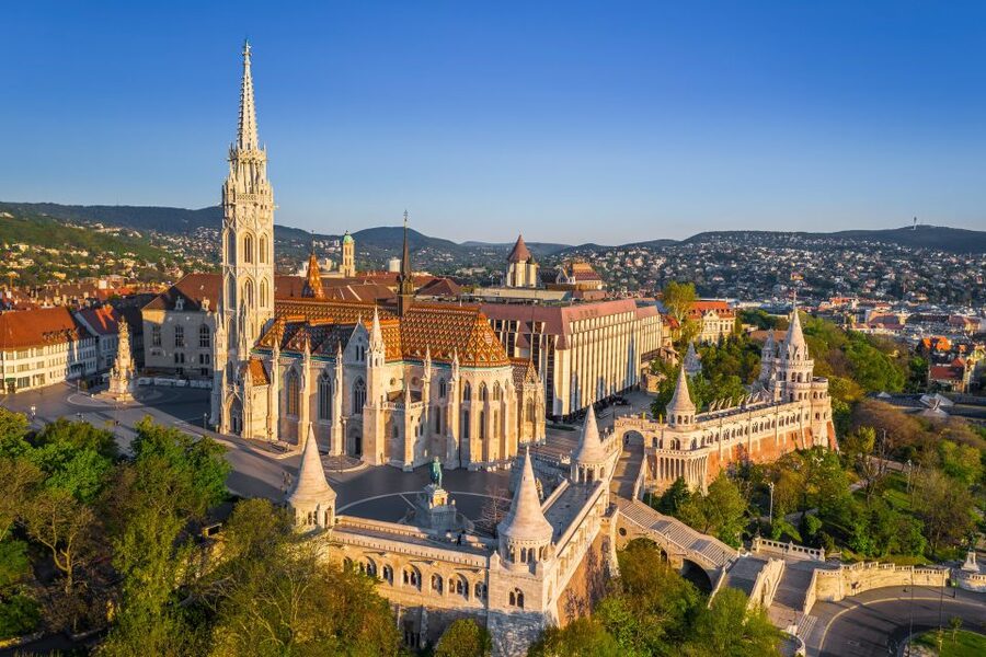 Budapest: Buda Walking Tour - The cobblestones, weather, and pace