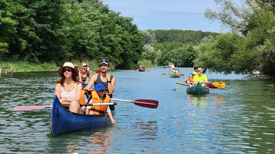 Budapest: Canoeing the Danube w or wo Sauna or Danube Beach - Islands, swimming stops, and the best part of the route