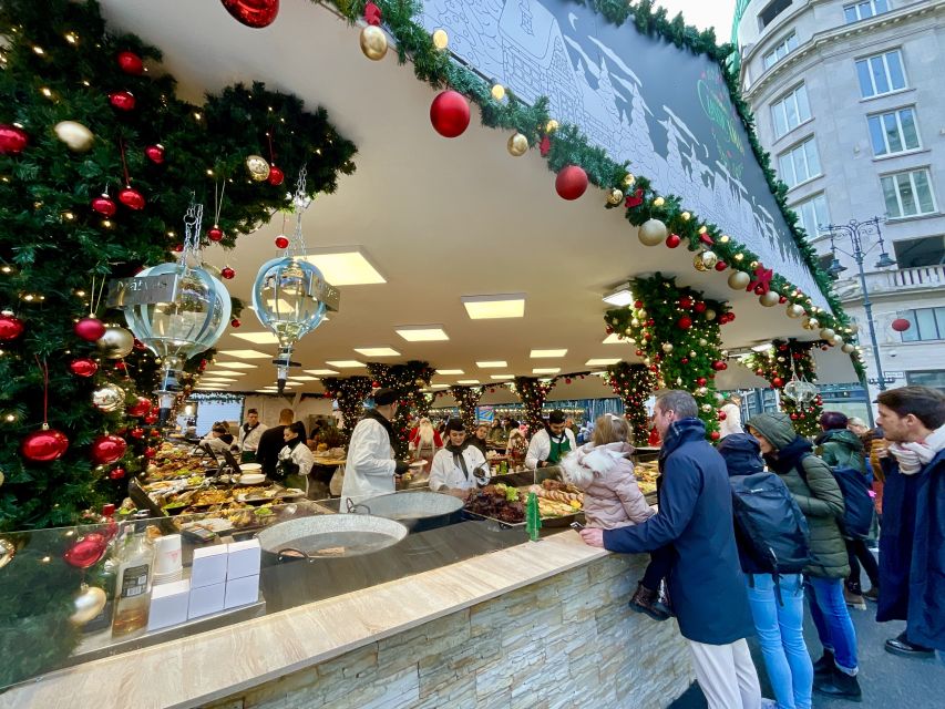Budapest: Christmas Market Guided Walking Tour with Tastings - The four tastings: what you are really paying for