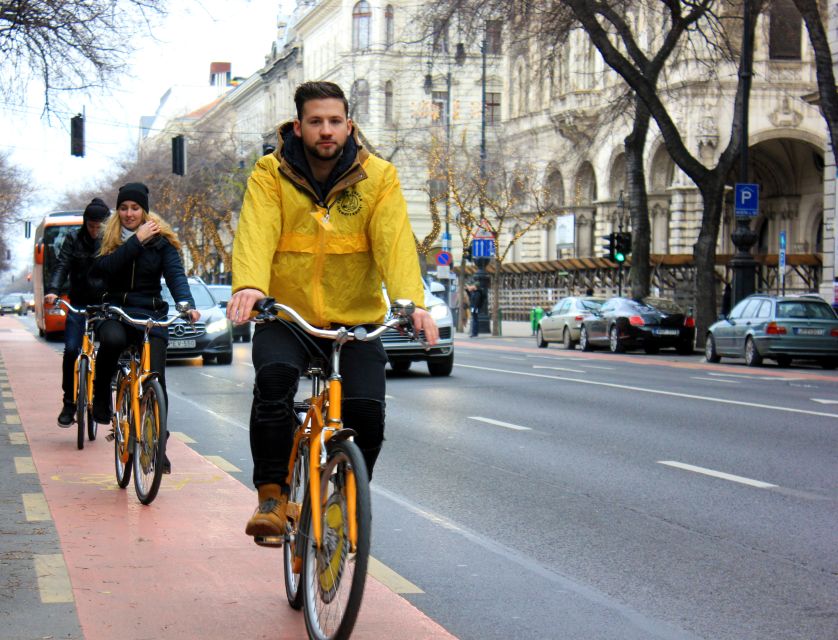 Budapest: City Bike Tour with Coffee Stop - What the $45 price really covers