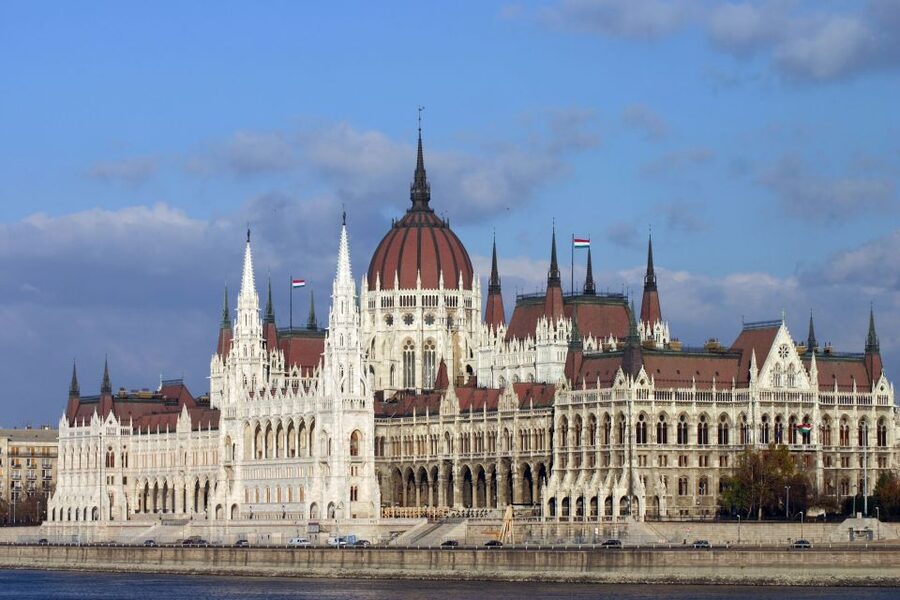 Budapest: City Discovery Tour - Why this tour works for a first look at Budapest