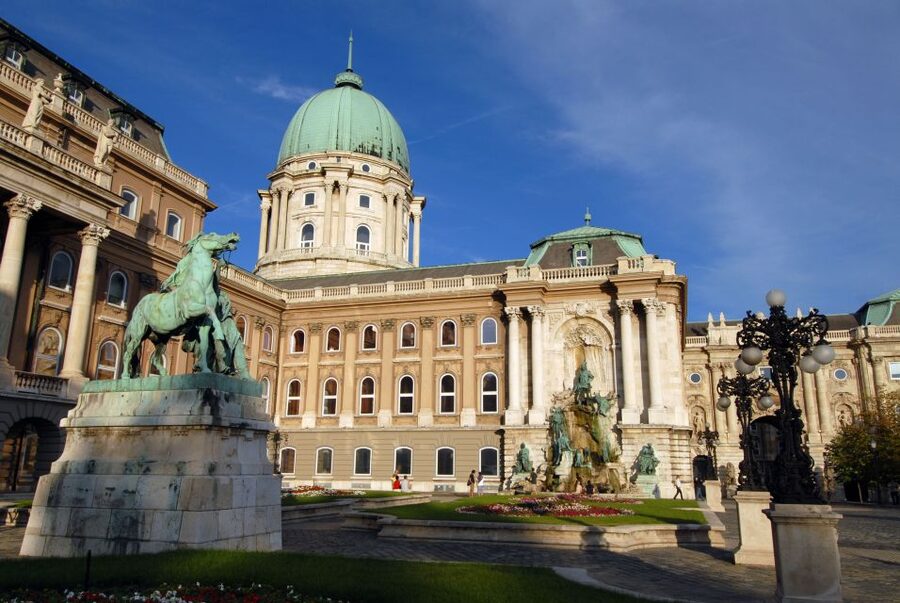 Budapest: City Discovery Tour - Heroes’ Square gives you a quick lesson in Hungary