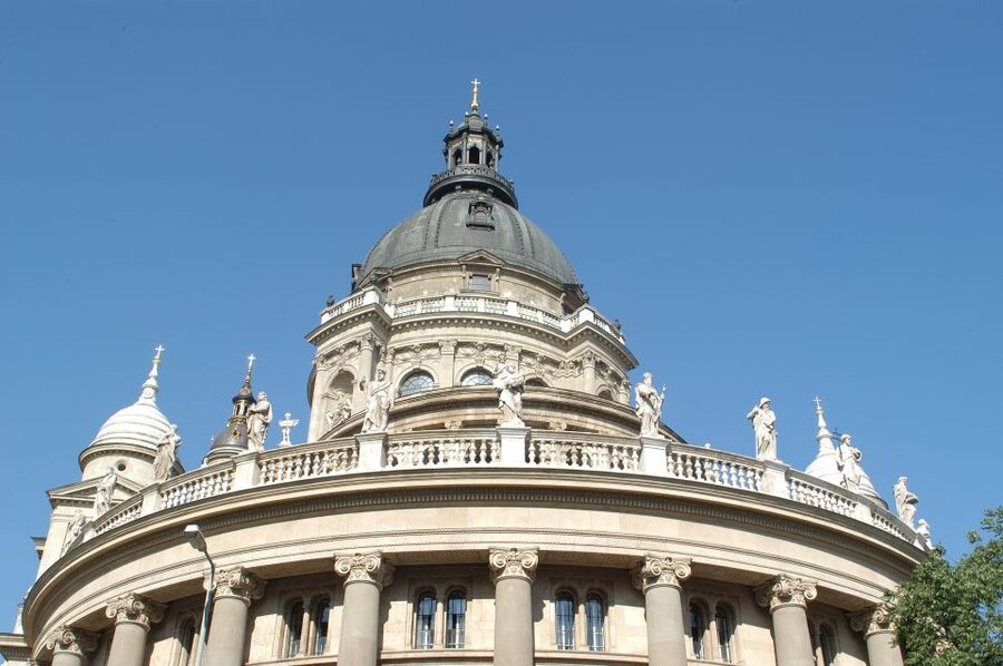 Budapest: Classical Music Concerts in St Stephen's Basilica - Venue changes deserve careful attention