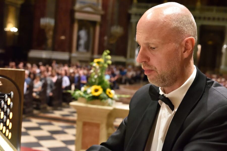 Budapest: Concert on the Oldest Working Organ in the City - Why this small church organ matters