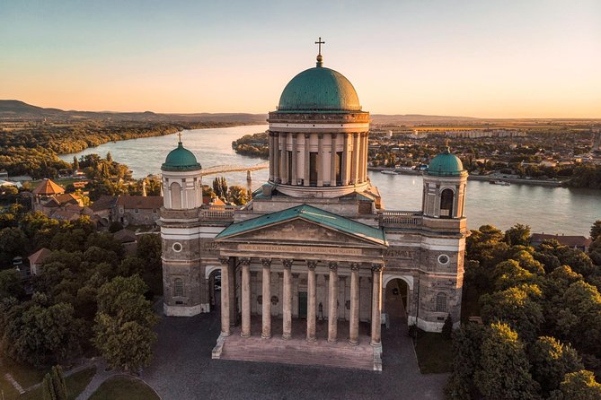Budapest Danube Bend Full Day Tour with Lunch - What this Danube Bend day is really about