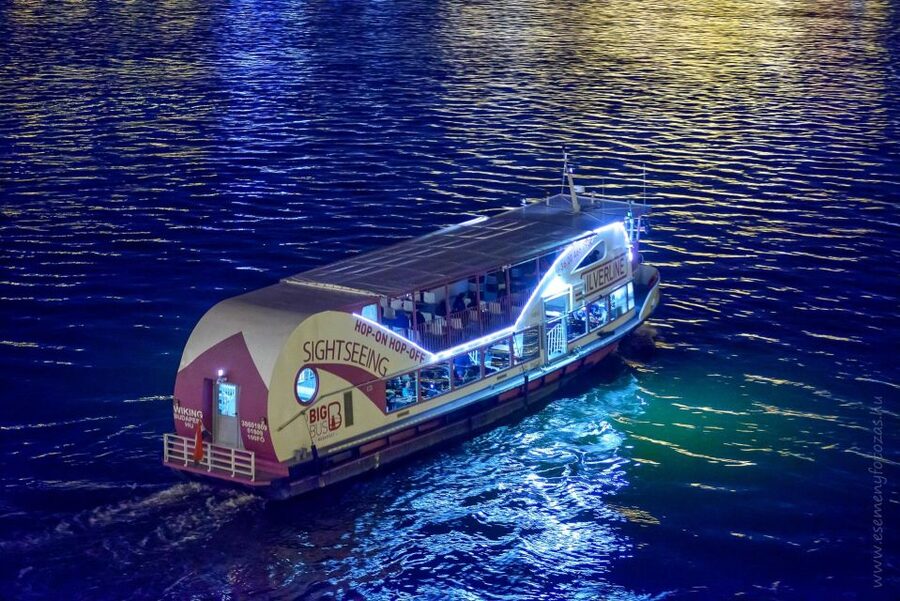 Budapest: Danube River City Lights Express Cruise - Boarding With Silverline Cruises