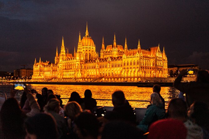 Budapest Danube River Sightseeing Night Cruise with Drink - Margaret Island and the return passage