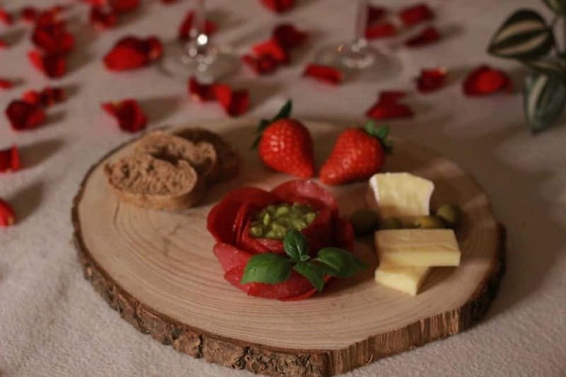 BUDAPEST, Day Spa : Couples Massage with Roses Bubble Bath - Key points to know before booking