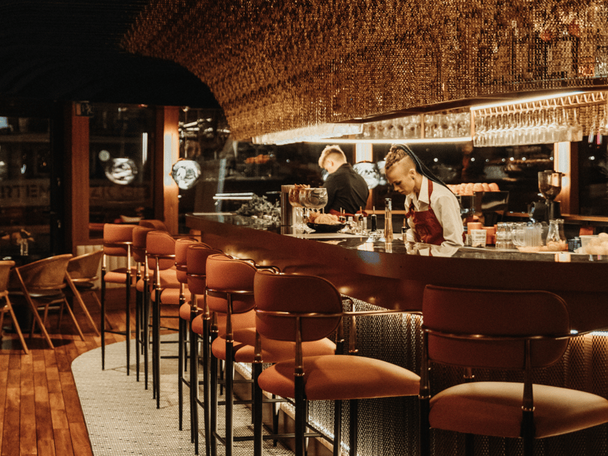 Budapest: Dinner Cruise with Live Music and Unlimited Drinks - Who Will Enjoy This Cruise Most