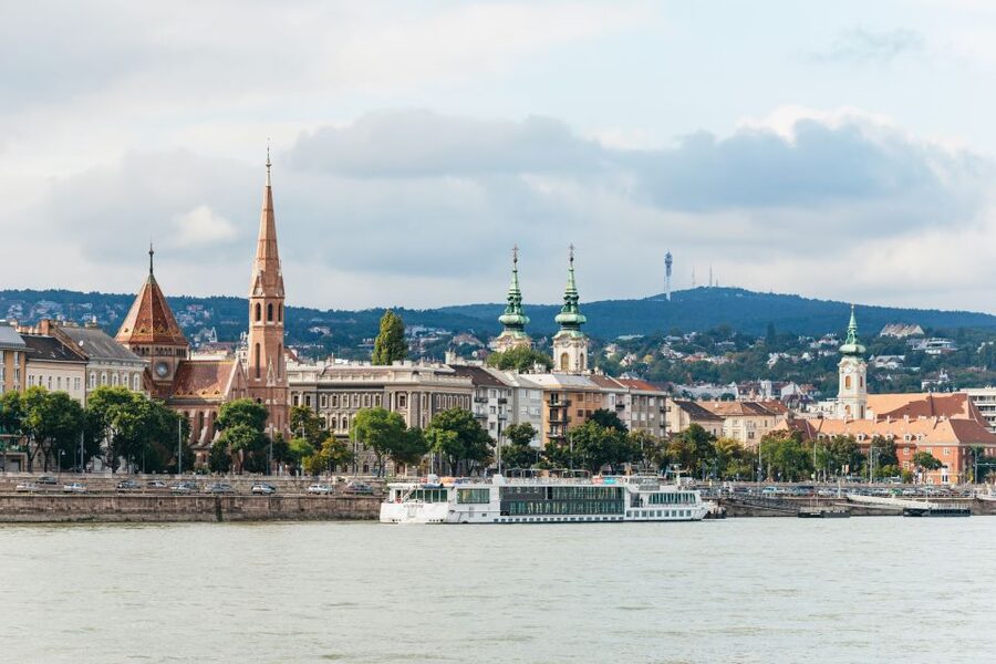 Budapest: Downtown Budapest Cocktail Cruise - Is $36 good value for an hour?