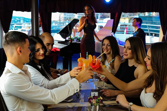 Budapest Drinks and Piano Show Cruise - The two-hour Danube route