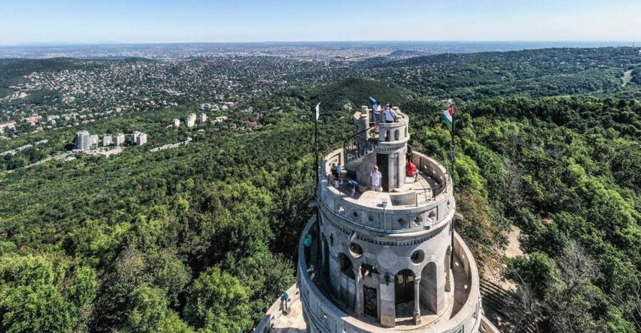Budapest: Elisabeth Tower Visit by Chairlift & Transport - The van ride into the Buda Hills