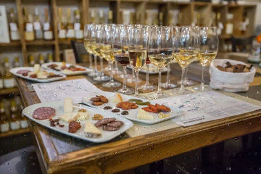 Budapest: Essentials of Hungarian Wine Tasting Class - Why Hungarian Wine Deserves Two Hours