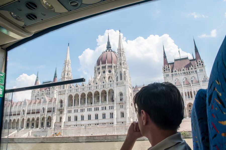 Budapest: Floating Bus Tour by Land and Water - Is 28 dollars a good value?