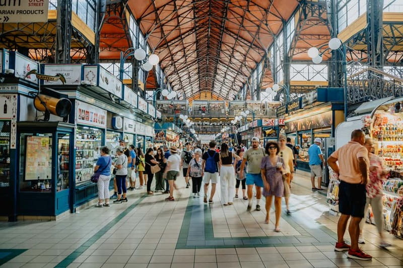 Budapest: Food Tour with Wine tasting By Foodapest™ 2025 - Who will enjoy this Budapest food walk