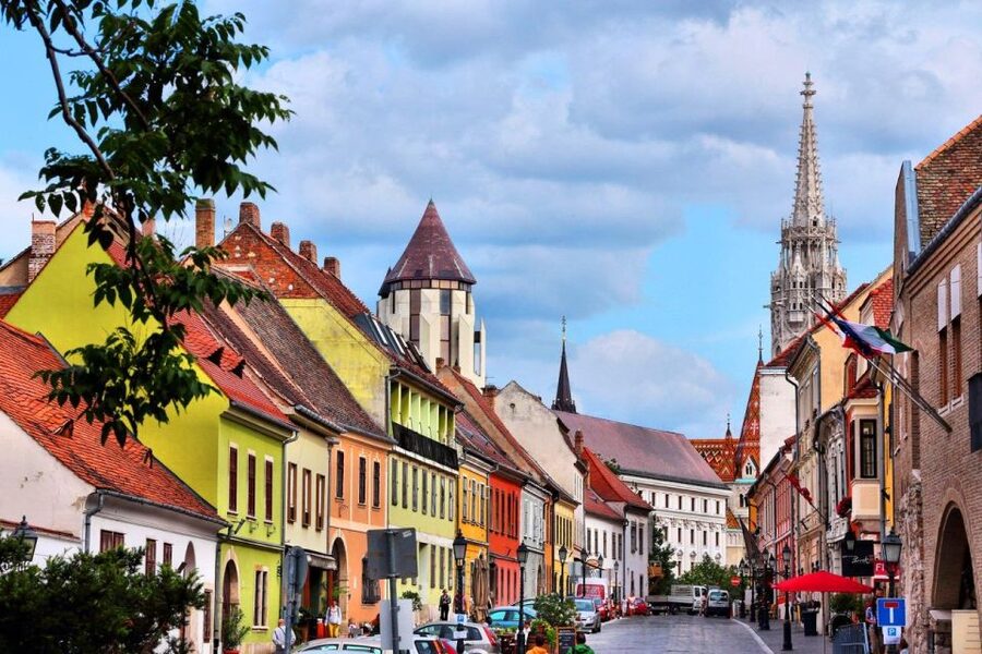Budapest Full Day Tour - A six-hour introduction to Budapest’s three UNESCO areas