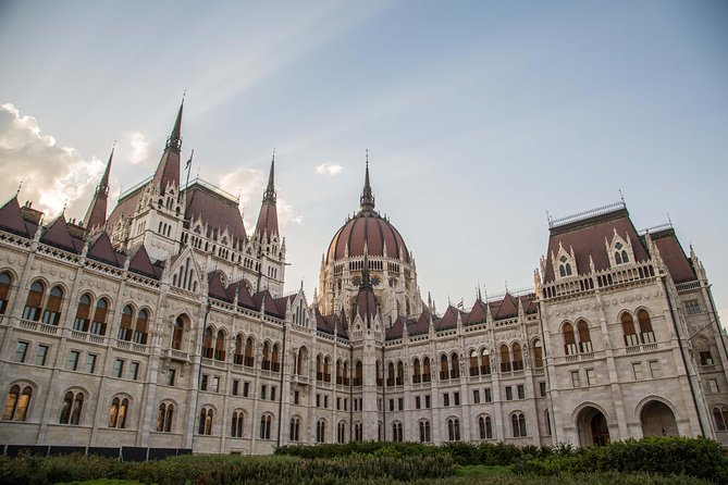 Budapest Grand Walk - From Liberty Square to the Danube