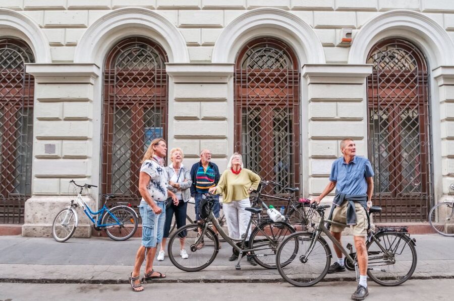 Budapest: Guided City Discovery Bike Tour - Is $38 a fair price?