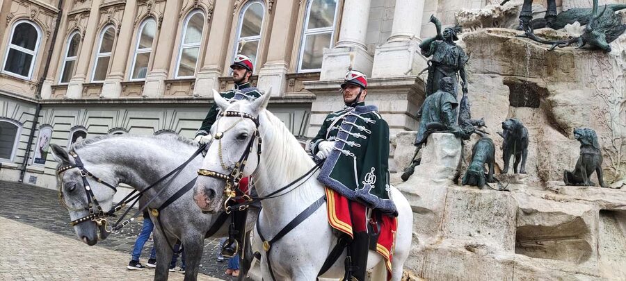 Budapest: Guided City Walking Tour in Buda and Pest - What Gábor Adds to the Walk