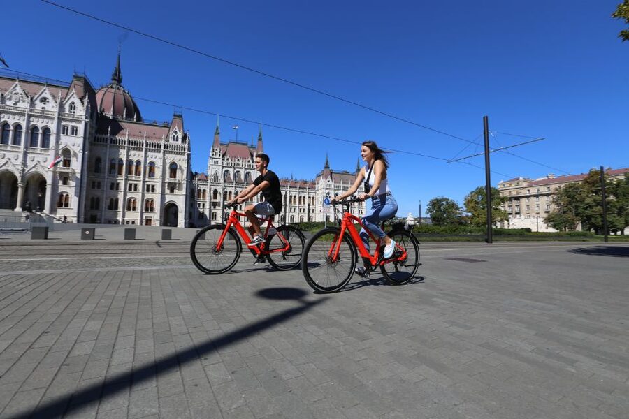 Budapest: Guided Downtown Electric Bike Tour - Rudas Bath, Gellért Hill, and Liberty Bridge