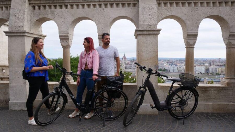Budapest: Guided E-Bike Sightseeing Tour - Why an e-bike is the right tool for Budapest