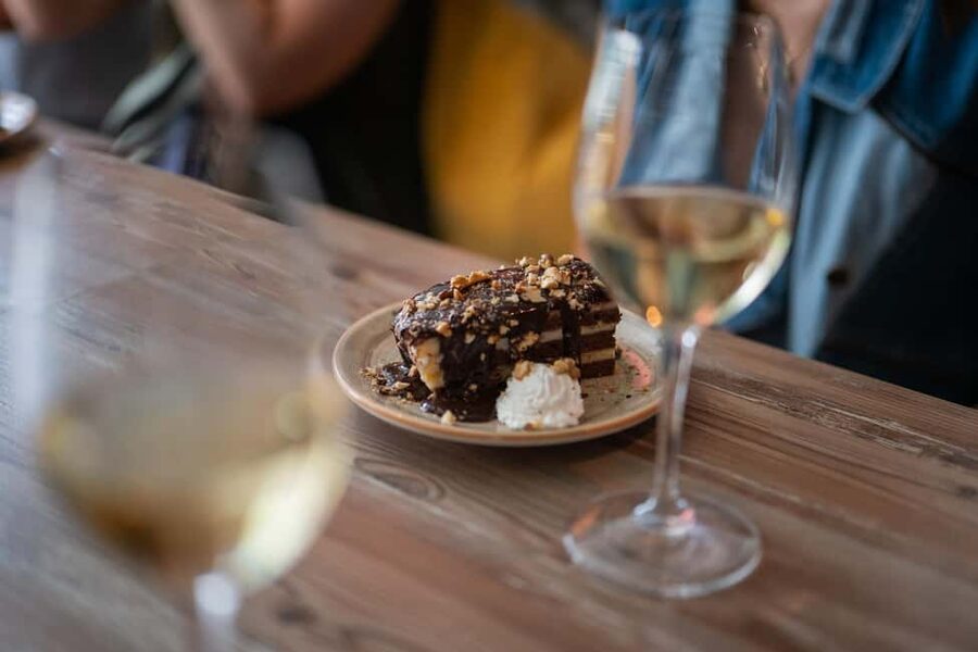 Budapest Guided Food Tour with Drinks Included - The guides make the difference
